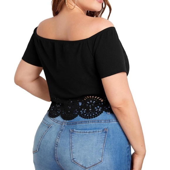 Off shoulder Lace Black top - Picture 3 of 5